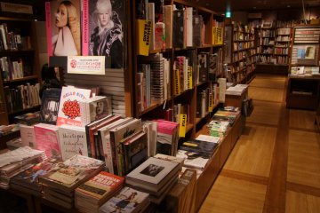 <p>You can browse here all day</p>
