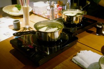 <p>Then, we boil eggplants to make an eggplant salad.</p>