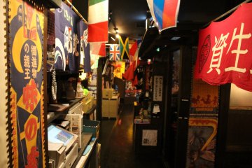<p>The hallway is very colorful.&nbsp;</p>