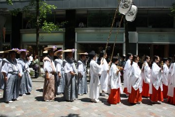 <p>Traditional costumes</p>