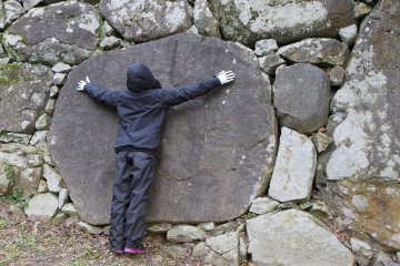 <p>We can learn about the local&nbsp;techniques used to place these stones four centuries ago</p>