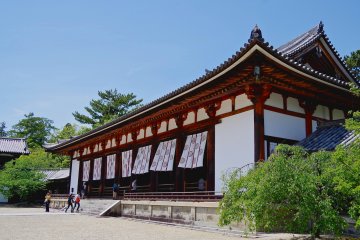 <p>Kodo-Hall in Sai-in Precinct</p>