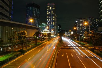 <p>If you like cars and technology, the Nissan Global Headquarters Gallery can be a 2-3 hour visit. It can be a family outing including great food in the nearby restaurants of the bay area. Walking back from the bay area to JR Yokohama Station, there were these beautiful street lights.</p>