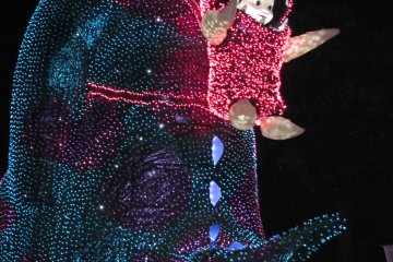<p>Tokyo Disneyland's Electrical Parade:&nbsp;Boo on the back of Sully&nbsp;</p>