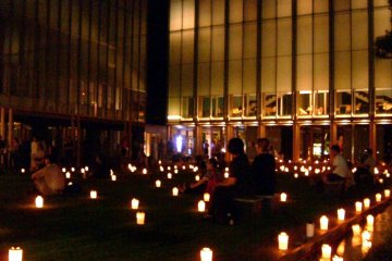 <p>The building of the museum designed by a Japanese famous architect is also fancy.</p>