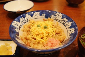 <p>Chicken rice</p>