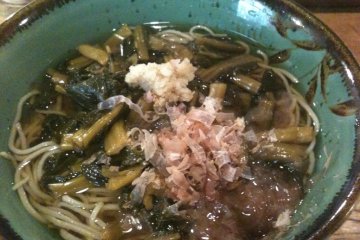 Hot sunki soba