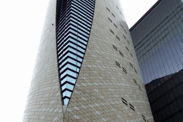 <p>The old Osaka City Museum was closed in 2001 when the new Osaka Museum of History opened in the nearby area, just outside the Osaka Castle Park</p>