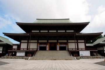 <p>Naritasan Temple Main Hall</p>