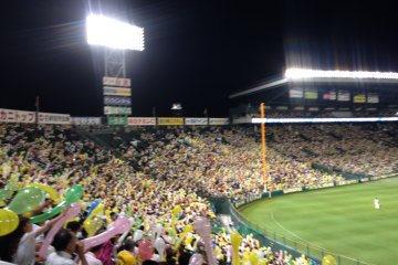 Hanshin Tigers prepare balloons for the seventh-inning stretch