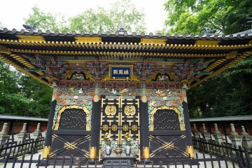 The Zuihoden, with its distintive Momoyama&nbsp;style architecture