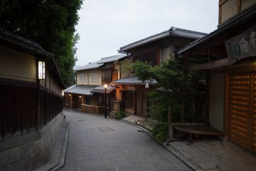 <p>Along the route</p>