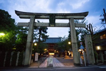 <p>One of the entrances from the other side</p>