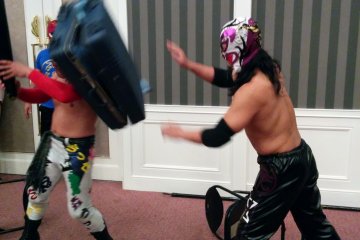 <p>POW!! Right in the face!</p>