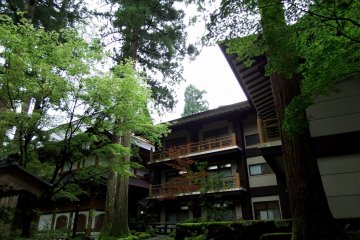 <p>Front view of the Kichijōkaku Hall, which plays the roll of reception hall for visitors</p>