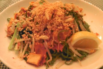 <p>The restaurant's namesake, "Green Pad Thai"</p>