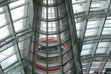 <p>Looking down on the entrance</p>