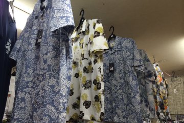 <p>A nice selection of Aloha shirts for men</p>
