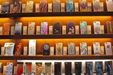 <p>iPhone cases designed by independent artists are a unique gift</p>
