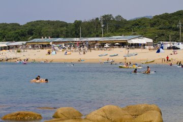 Isono-ya is one of the beach houses, or umi-no-ie
