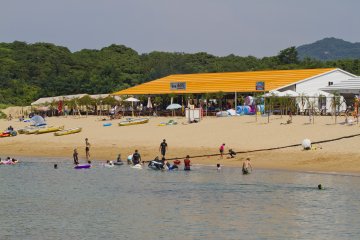 Shirahama-ya has the orange roof