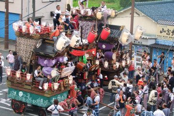 <p>Festival's starting point, near Ogose Station</p>