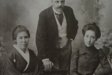 Conder, Kume, and Helen