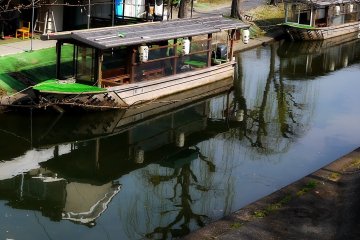 <p>The still water of the canal makes beautiful reflections</p>