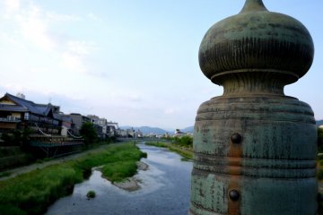 Enjoying the Kamogawa in Kyoto