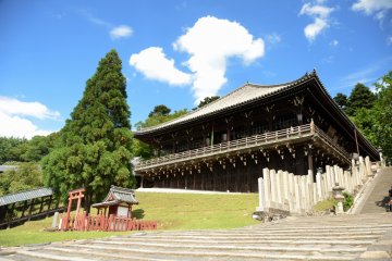 Front view of&nbsp;Nigatsu-do Hall