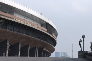 <p>The National Olympic Stadium, scheduled to be demolished in 2015</p>