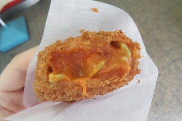 <p>There's a great croquette stall with seasonal flavors, like this tomato one &nbsp;</p>