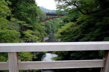 <p>Other more modern bridges span the gorge near Saruhashi</p>