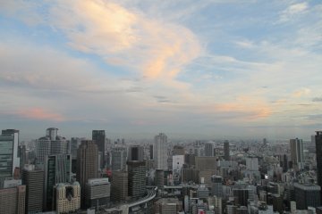 <p>Clouds light up at as dusk approaches</p>