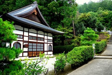 <p>Another of the sub-temples</p>