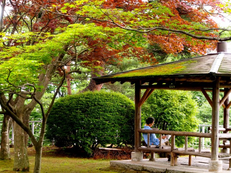 <p>The park is vividly colourful and completely peaceful</p>