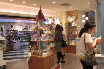 <p>The Moomin&nbsp;Stand in Tennoji is located in Mio Mall</p>