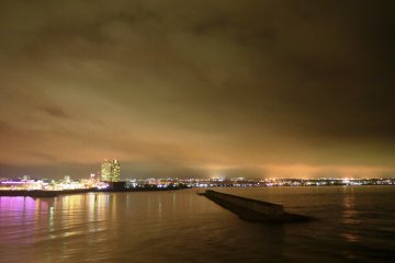 <p>Typical night time view from the patio dinner deck</p>