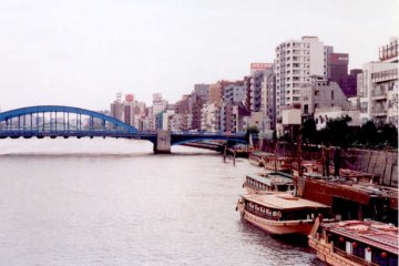 <p>Yakatabune dinner/party boats.</p>