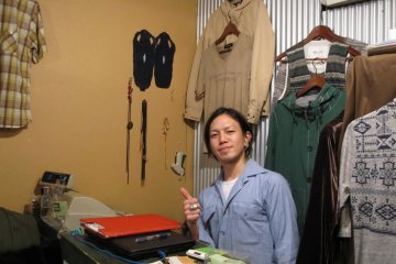 Vintage clothing at High Kicks/Rama