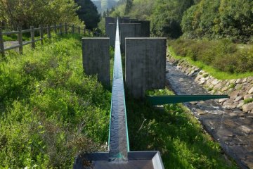Mountaintop art a surprising find, Niimi City