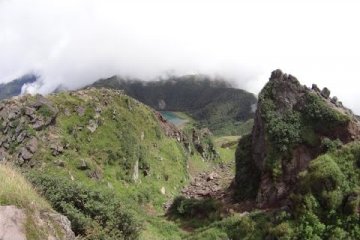 Trekking Nikkō National Park