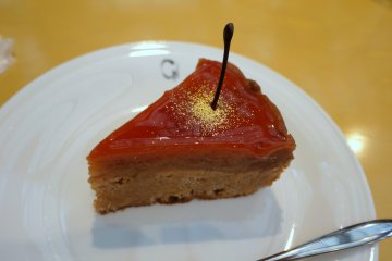 ร้าน Club Harie ในหมู่บ้านฮิมุเระ