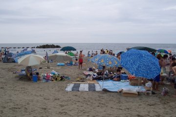 People probably wish they could camp at Yunohama