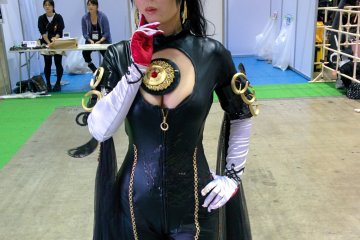 <p>Bayonetta cosplay</p>