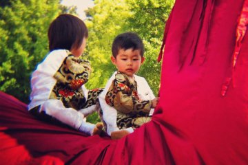 When the Ushioni is at rest, he's safe for tots to sit on.