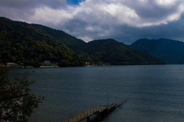 <p>Chuzenji Lake just at the Autumn Equinox.</p>