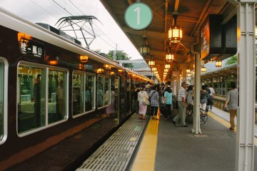 <p>Welcome! It's Arashiyama Hankyu Station in the afternoon</p>