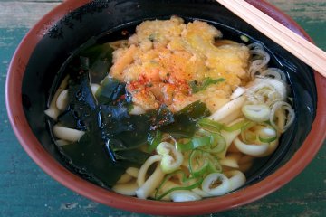Kakiage udon&nbsp;at the Kessangoya hut