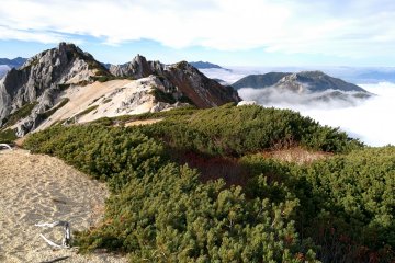 Tsubakuro seen from Kita-Tsubakuro (North Tsubakuro)
